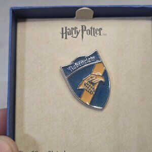 Harry Potter Ravenclaw Collectible Pin W/ Box New Open Box